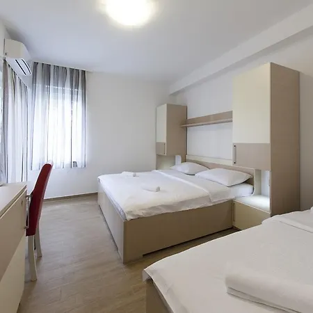Klara Guest house